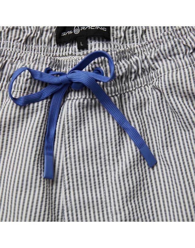 세일레이싱 TORNADO SWIM SHORTS(696S) 착용컷