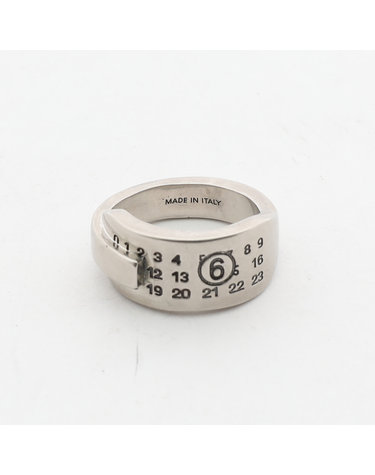 [국내신상]마르지엘라 MM6 넘버링 공용 반지 SM7UQ0122 P9165 968
