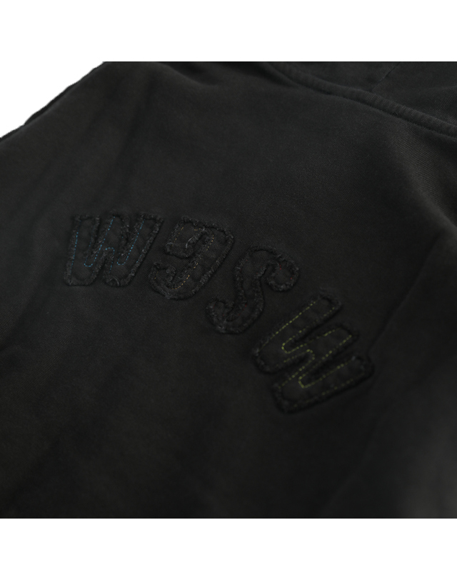 엠에스지엠 25FW 키즈 데미지 디테일 백 로고 후드집업 워시드블랙 F5MSJBZH203 MS040 착용컷