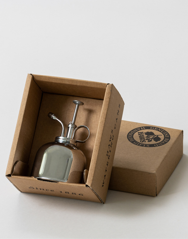 하우즈 [Haws] 300ml 철제 미스트 니켈 착용컷
