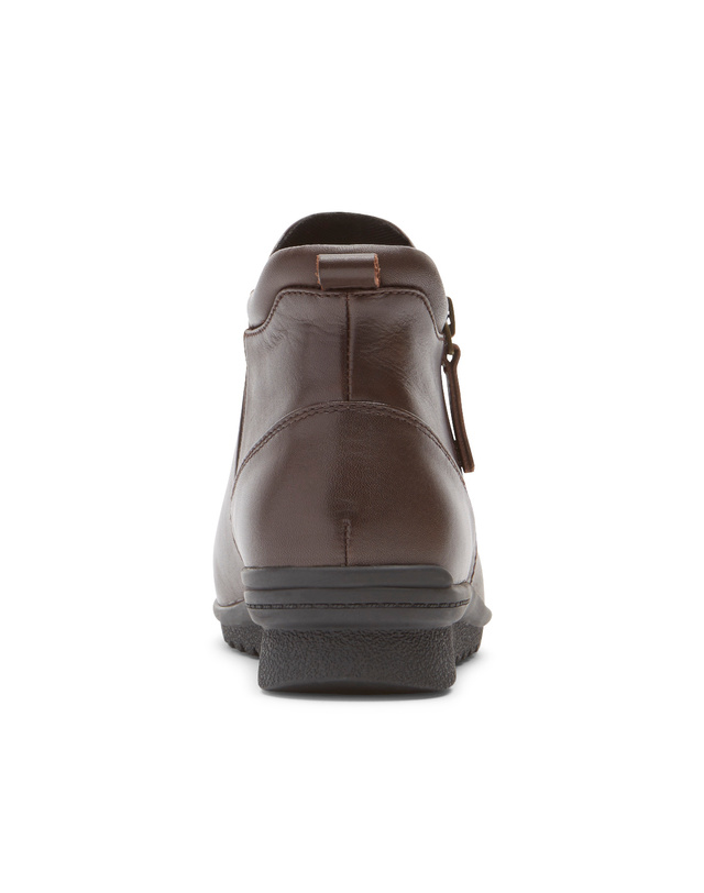 락포트 트루플렉스 체놀 집 부츠 이지케어 TRUFLEX CHENOLE ZIP BOOT EASY CARE (CI6284) 착용컷