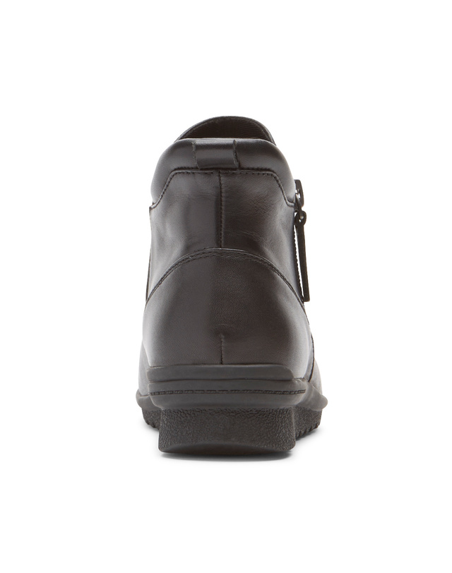 락포트 트루플렉스 체놀 집 부츠 이지케어 TRUFLEX CHENOLE ZIP BOOT EASY CARE (CI5505) 착용컷