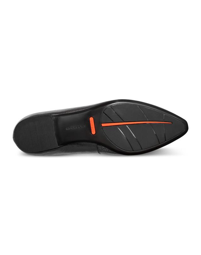 락포트 토탈모션 테사 펌프 TM TESSA PUMP (RW0209) 착용컷