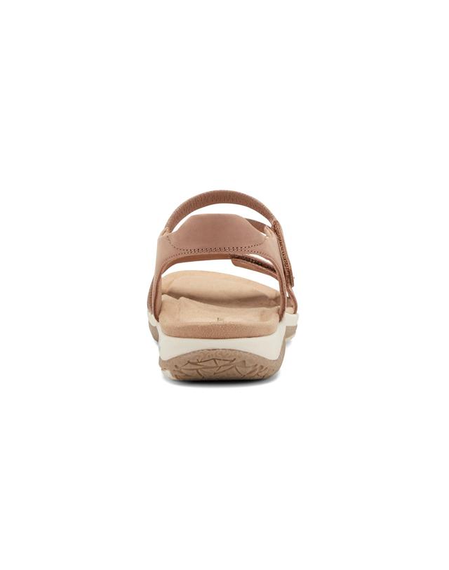 락포트 쉬본 샌들 SHEVON SANDAL (RW0348) 착용컷