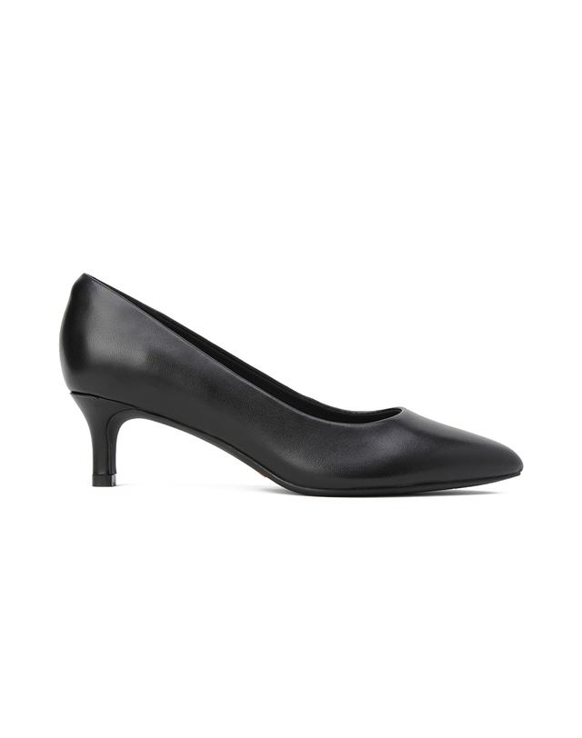 락포트 토탈모션 카리라 펌프 TM KALILA PUMP (RW0433) 착용컷