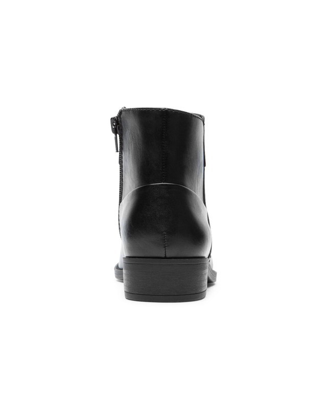 락포트 비키 레이어드 부티 VICKY LAYERED BOOTIE (CI9747) 착용컷
