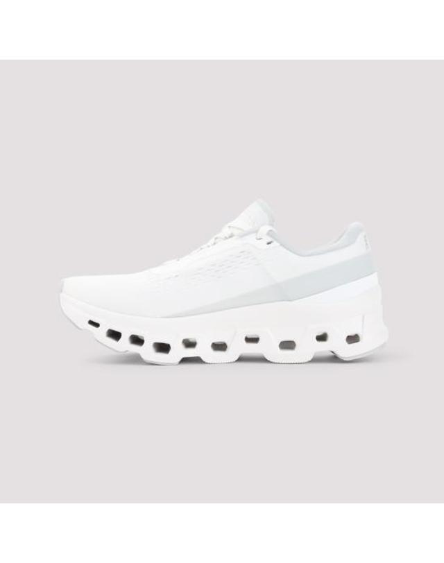 온 러닝 [해외직구] 26FW 온 러닝 클라우드 몬스터 1 3WF30481200 WHITE 착용컷