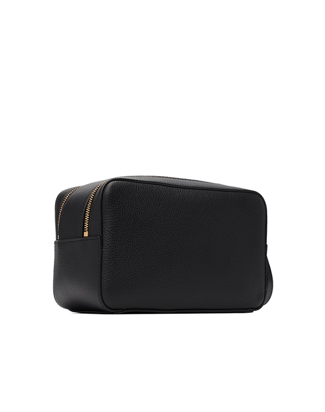 톰브라운 26FW 톰브라운 소프트 페블 그레인 워시백/MAC042A L0105 001 착용컷