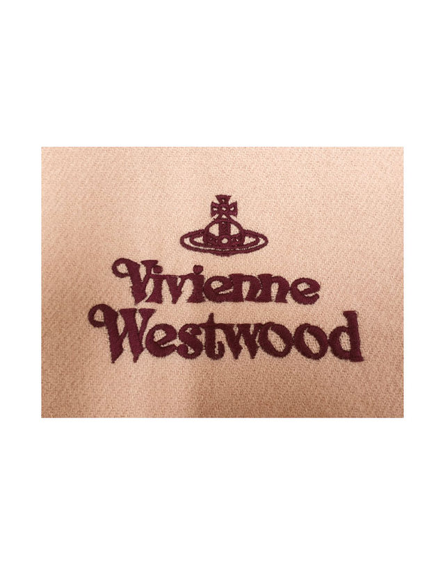 비비안웨스트우드 25FW 비비안웨스트우드 머플러/81030007 W00Q7 C401 착용컷