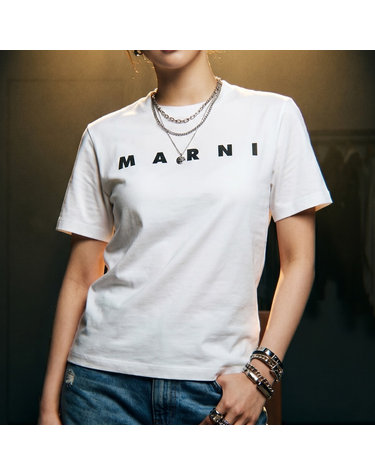 바로배송(전사이즈) 26시즌 마르니 로고 프린팅 크롭 반팔 티셔츠 화이트 M01601 M00RF 0M100