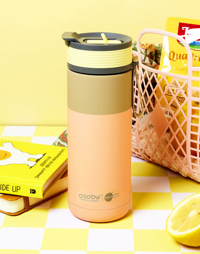 아소부 캐나다 아소부 세라믹코팅 스텐 보온보냉 손잡이 빨대 텀블러 아스펜 파스텔 600ml 착용컷