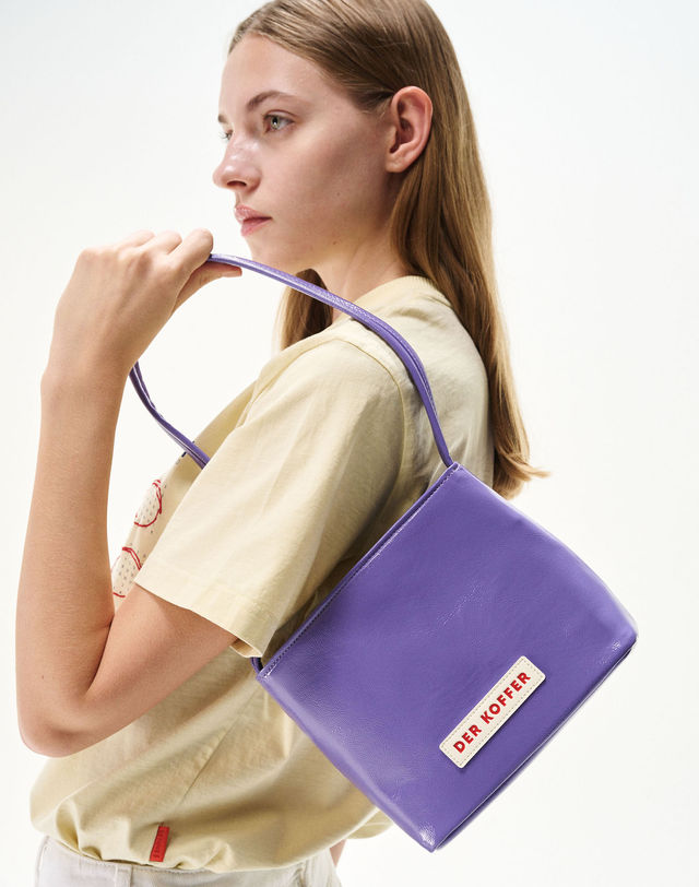 델코퍼 CANDY ENAMEL [VIOLET] 착용컷