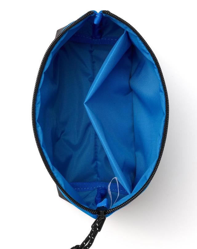 델코퍼 HARMONY POUCH (L-SIZE) [BLUE] 착용컷
