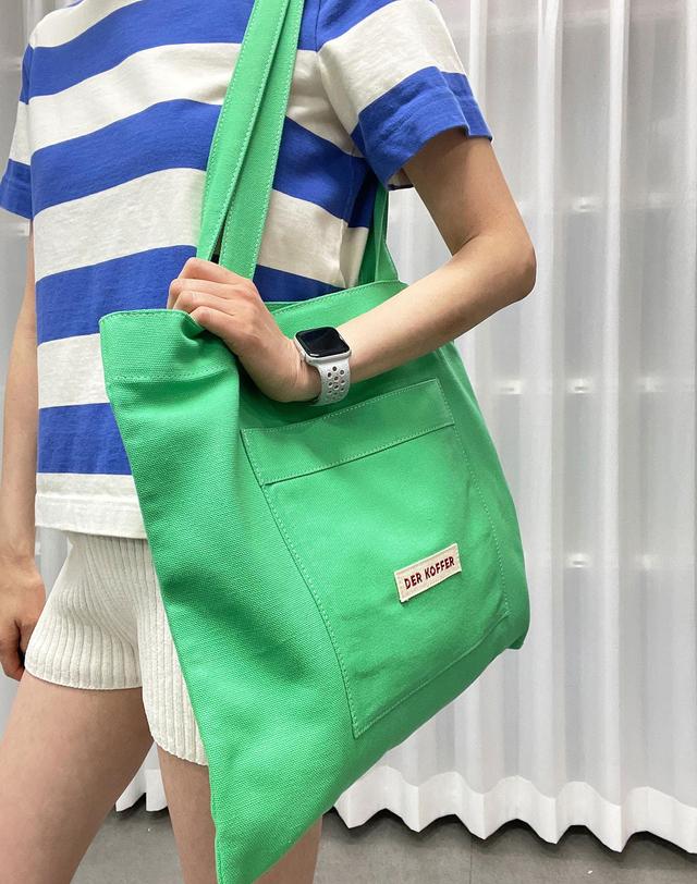 델코퍼 SHOPPER POCKET BAG [L/GREEN] 착용컷