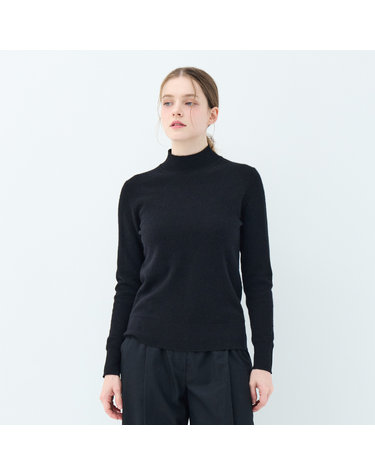 캐시미어 베이직 모크넥 콜럼바인 풀오버 (UFKKMN433C-BLACK)