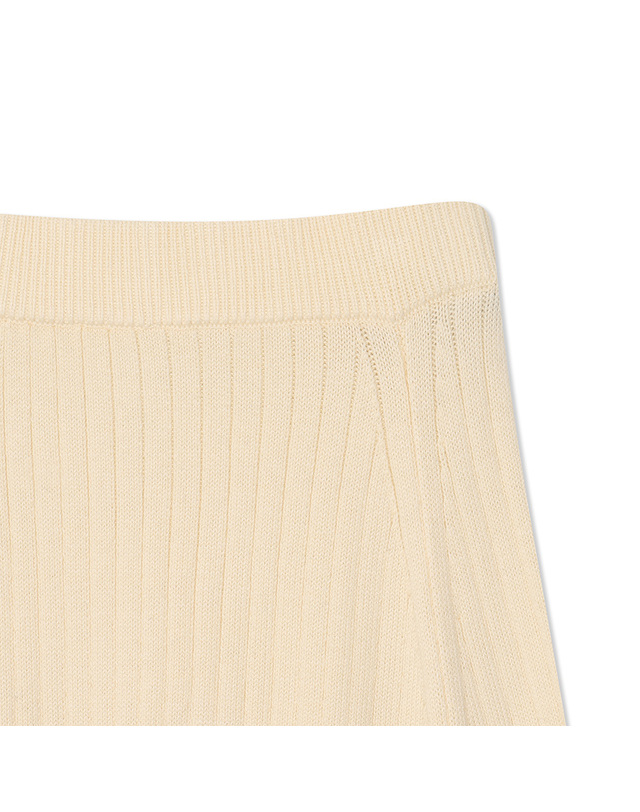 유닛 립 포인트 윈터그린 플레어 스커트 (UFKKBS387N-IVORY) 착용컷