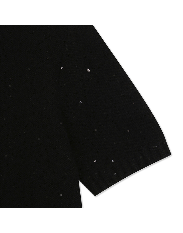 유닛 시퀸 믹스 반팔 카멜리아 크루넥 풀오버 (UFKKCN314N-BLACK) 착용컷