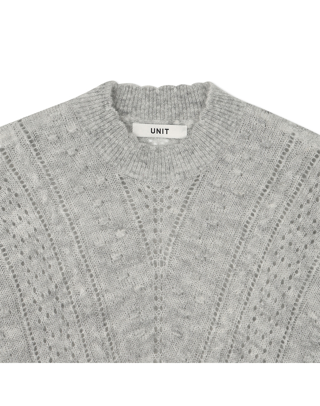 유닛 크로셰 포인트 모헤어 바질 크루넥 풀오버 (UFKKCN31HN-L/GREY) 착용컷