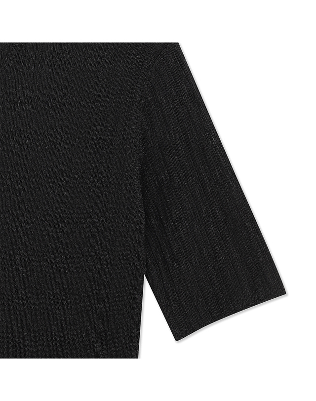 유닛 글리터 베이직 반팔 스카비오사 모크넥 풀오버 (UFKKMN331N-BLACK) 착용컷