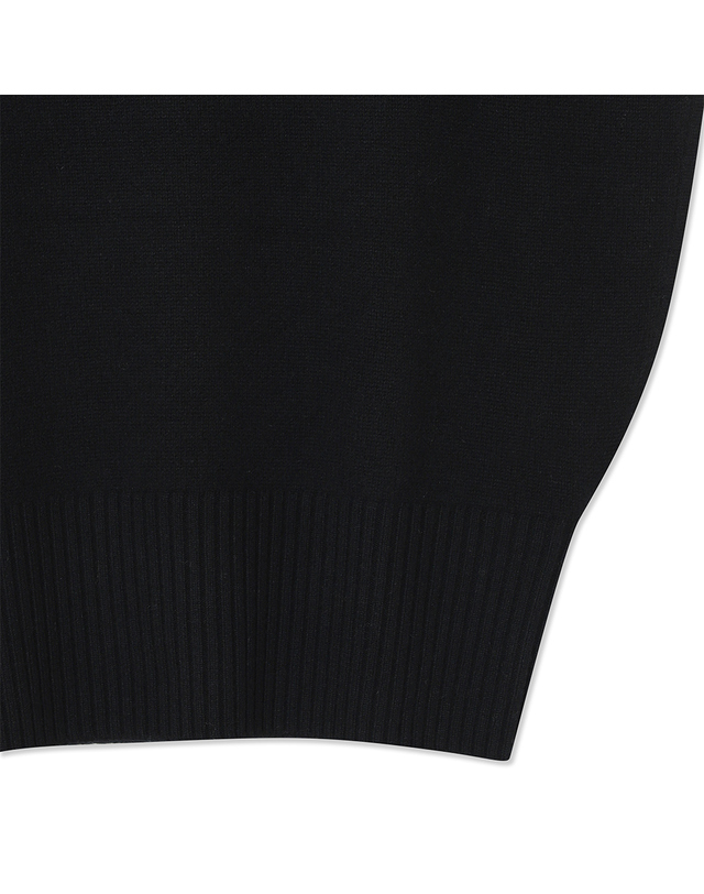 유닛 울 블렌드 루즈핏 오키드 베스트 (UFKKVE46GN-BLACK) 착용컷