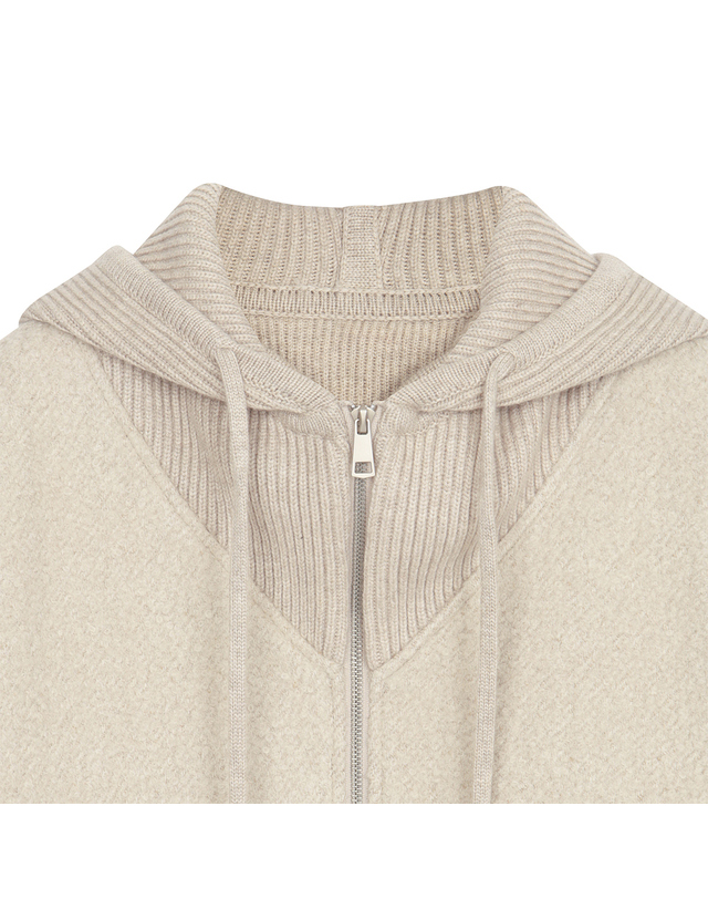 유닛 알파카 블렌드 니트 후드 판초형 세이지 코트 (UFKWCO46JN-L/BEIGE) 착용컷