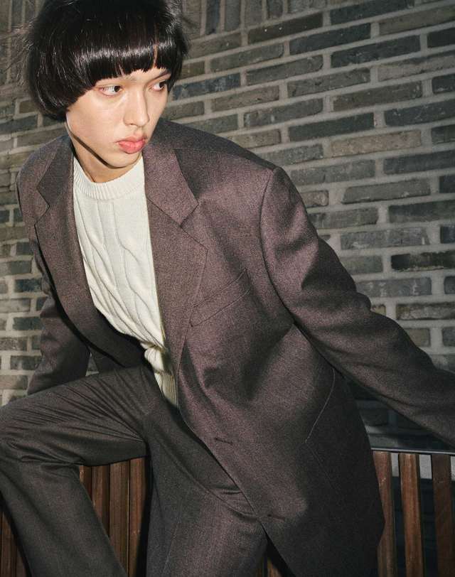 하우스 HAUS JAPAN WOOL 자켓 브라운 (세미오버핏)_CSJUC11HSH 착용컷