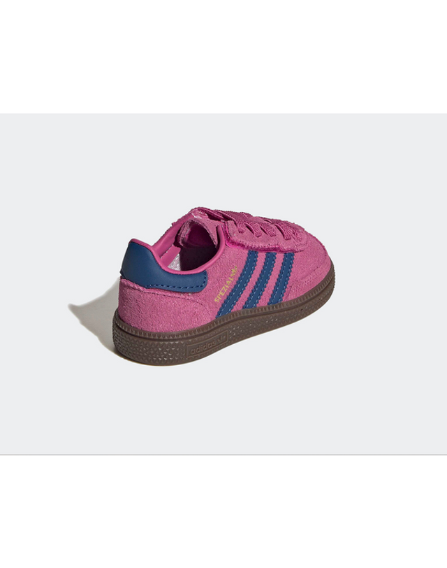 에비씨마트 [갤러리아] [ADIDAS] 핸드볼 스페지알 컴포트 HANDBALL SPEZIAL CF JP9573 착용컷