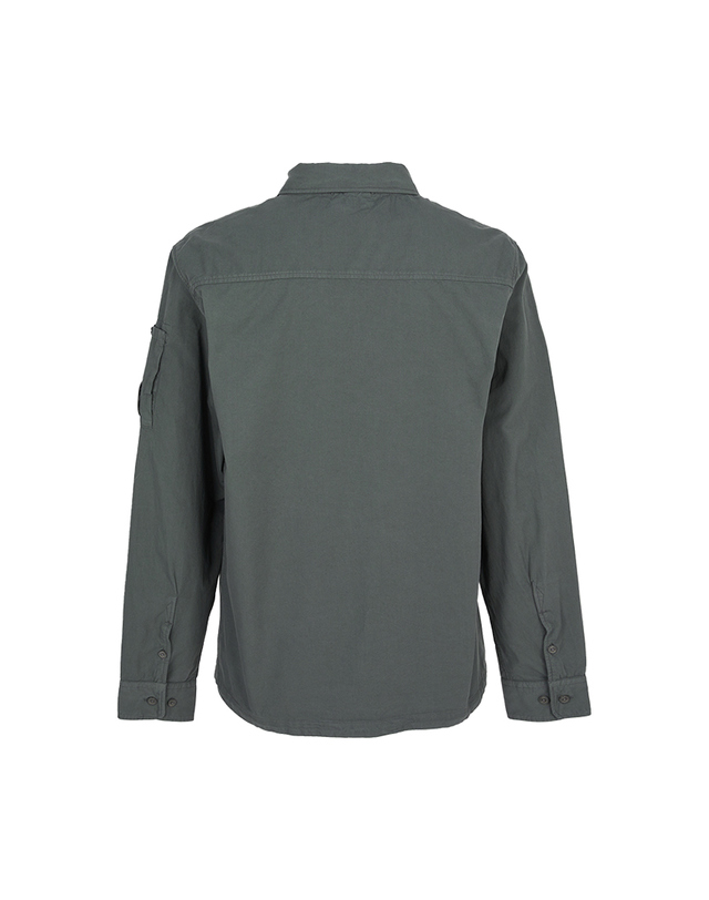 씨피 컴퍼니 26FW CP컴퍼니 남성 오버셔츠 자켓 20CMOS705A 110143G 921 착용컷