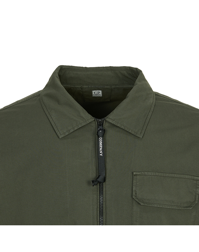 씨피 컴퍼니 26FW CP컴퍼니 남성 오버셔츠 자켓 RCCMOS705A 110143G 683 착용컷