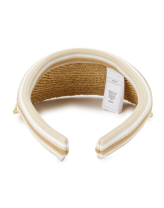헬렌카민스키 26FW 헬렌카민스키 비앙카 8 바이저 HAT52203 NATURAL NOUGAT STRIPE 착용컷