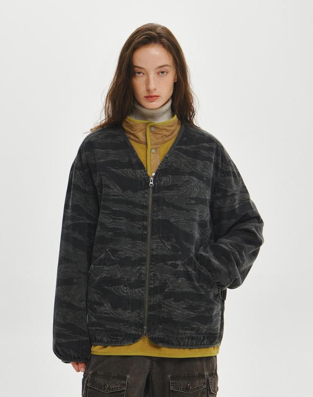 힐리먼트 피그먼트 릿지 자켓 (CAMO) 착용컷
