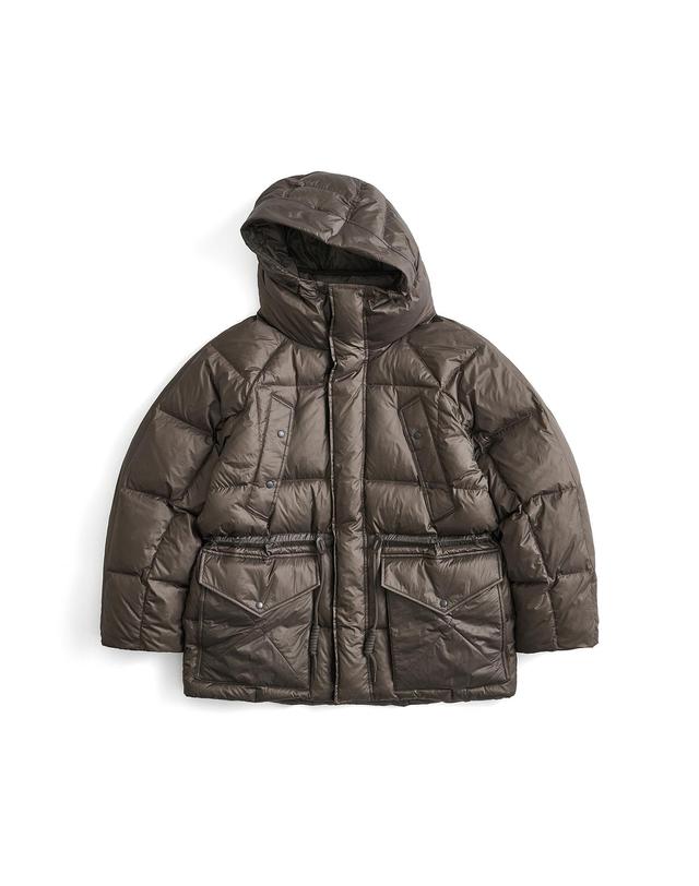 힐리먼트 카라코람 오리진 다운 점퍼 (TAN) 착용컷