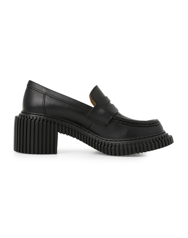 캠퍼 캠퍼 픽스 런던 여성 모카신 K201811 001 착용컷