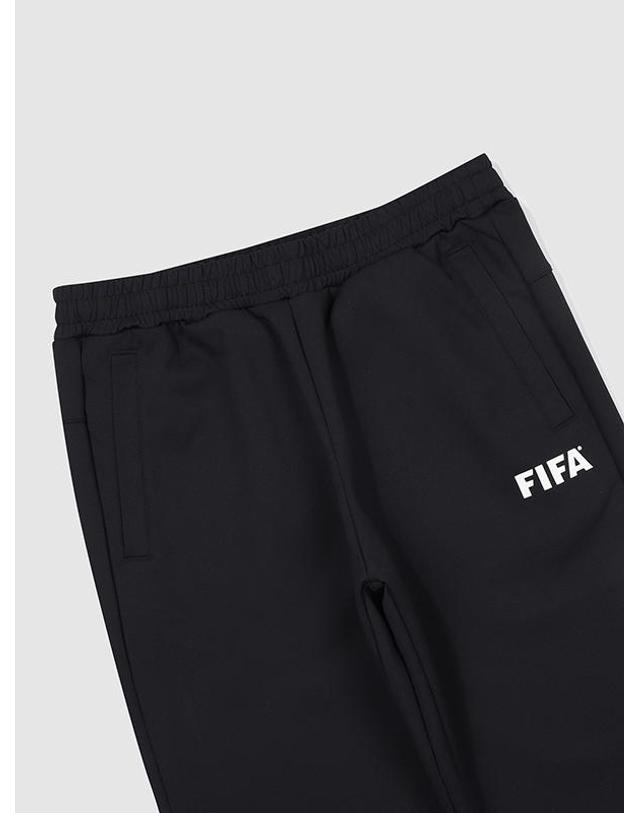 피파1904 [FIFA 1904] 메쉬 포인트 트레이닝 팬츠 블랙(FF31KP65U_160) 착용컷
