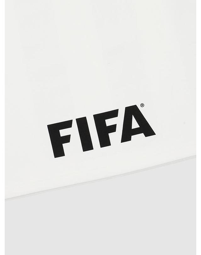 피파1904 [FIFA 1904] 레지스타 스트라이프 티셔츠 아이보리(FF31TL12U_400) 착용컷
