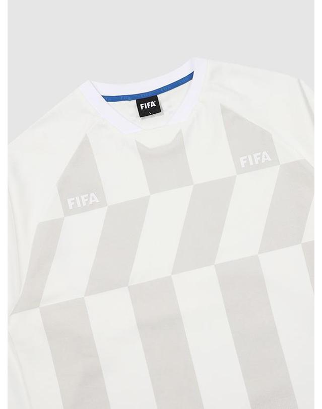 피파1904 [FIFA 1904] 레지스타 스트라이프 티셔츠 아이보리(FF31TL12U_400) 착용컷