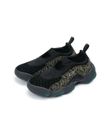 오클리 팩토리팀 JACQUARD FLESH SANDAL 카모/블랙 BDF24S02004117NP04