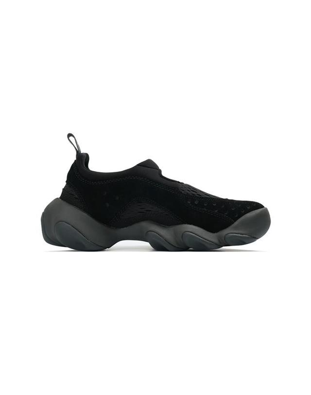 오클리 오클리 팩토리팀 SUEDE FLESH SANDLE 블랙 BDF24S02004117BK01 착용컷