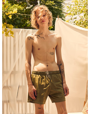 스티칭 매쉬 이너 세일러 쇼츠 Olive