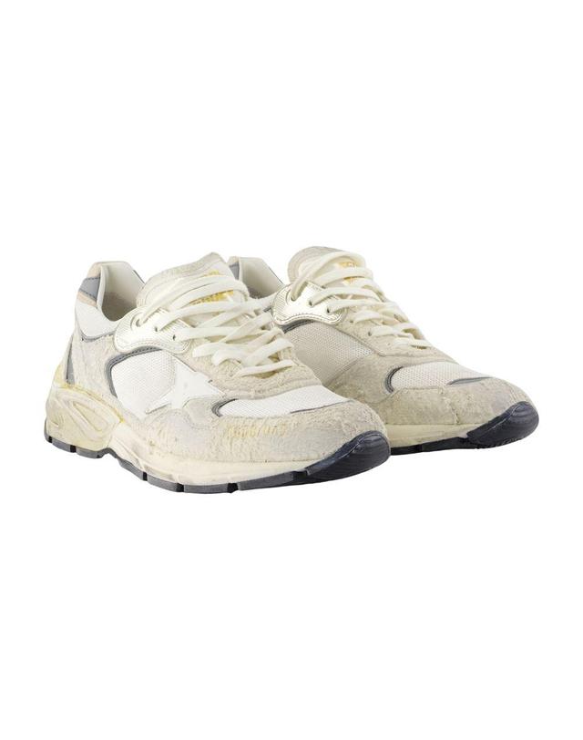 골든구스 [해외직구] 26 S/S 골든구스 러닝 DAD 스니커즈 골든 구스 디럭스 브랜드 레더 화이트 GWF00884.F002156.80185 B0731905672 착용컷