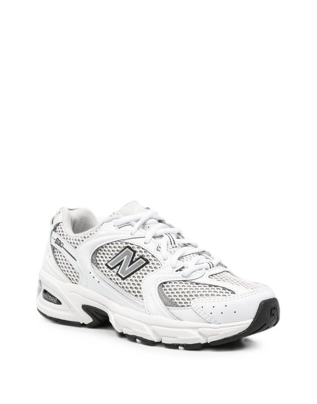 뉴발란스 [해외직구] 뉴발란스 530 스니커즈 U530KLBWHITE/SILVERMETALLIC/BLACK B0712212293 착용컷