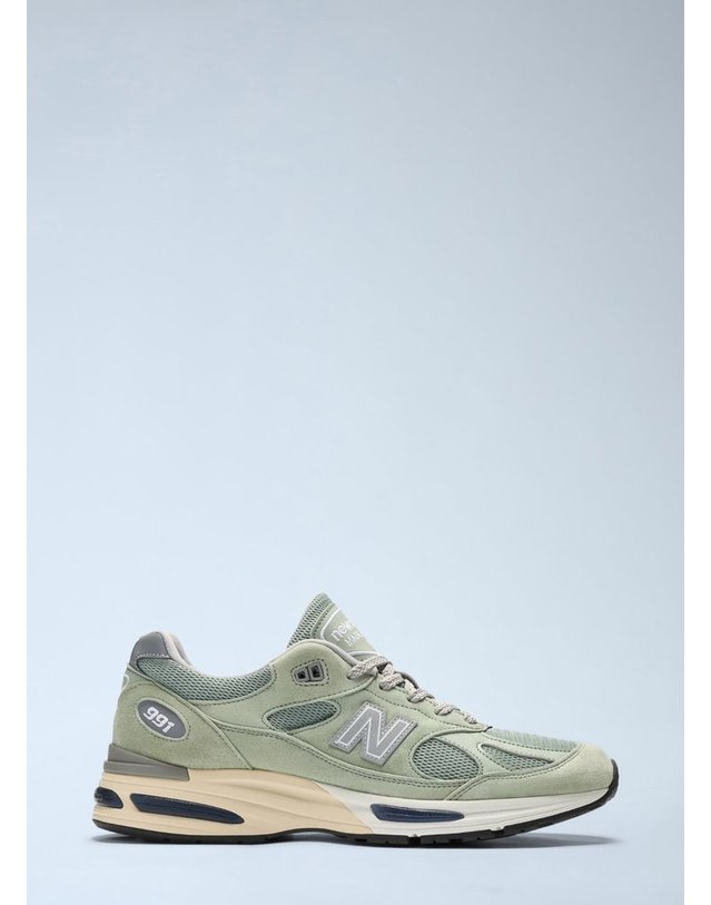 뉴발란스 [해외직구] 26 S/S 뉴발란스 MADE 인 UK 991V2 스니커즈 U991BB2 B0112258398 착용컷