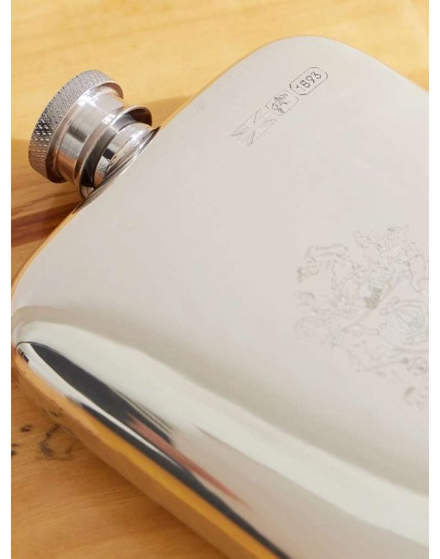 던힐 [해외직구] 던힐 ARMORIAL 엔그레이브 실버톤 FLASK DU26RTF2105 B0082325737 착용컷