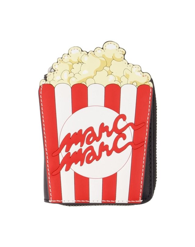마크 제이콥스 [해외직구] 26 F/W 마크 제이콥스 더 슬림 컴팩트 지갑 MARC JACOBS 레더 블랙 2P6SMP012S01-002 B0732250950 착용컷