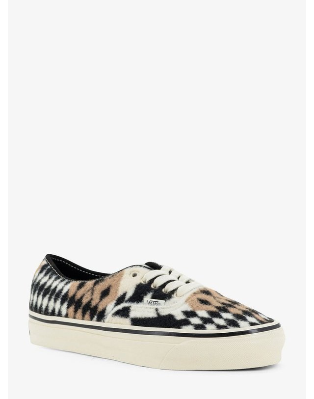 반스 [해외직구] 반스 VANS X PRINGLE LX 어센틱 44 패브릭 스니커즈 VN000EK4BPR1 B0652491637 착용컷