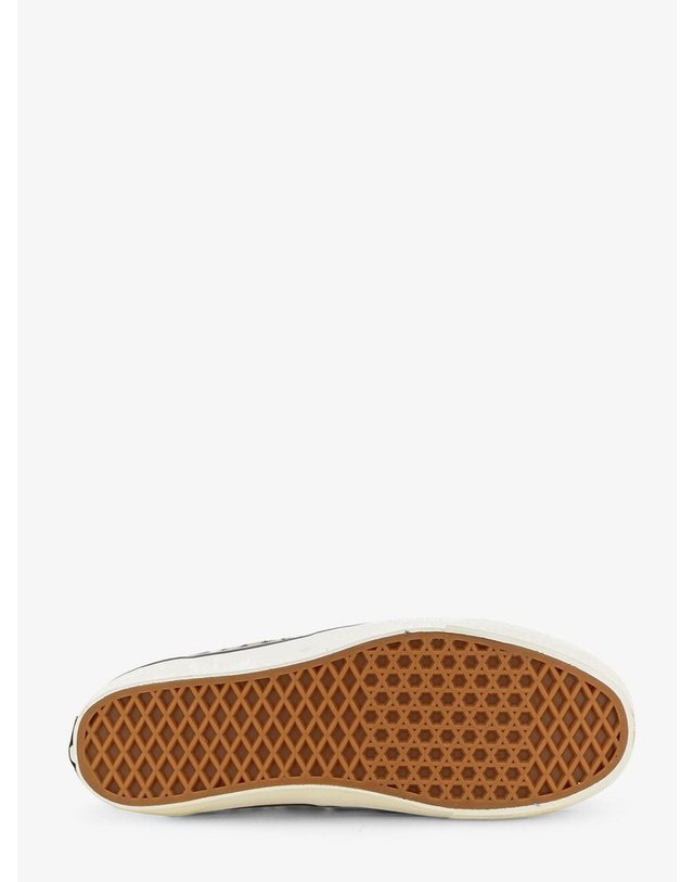 반스 [해외직구] 반스 VANS X PRINGLE LX 어센틱 44 패브릭 스니커즈 VN000EK4BPR1 B0652491637 착용컷