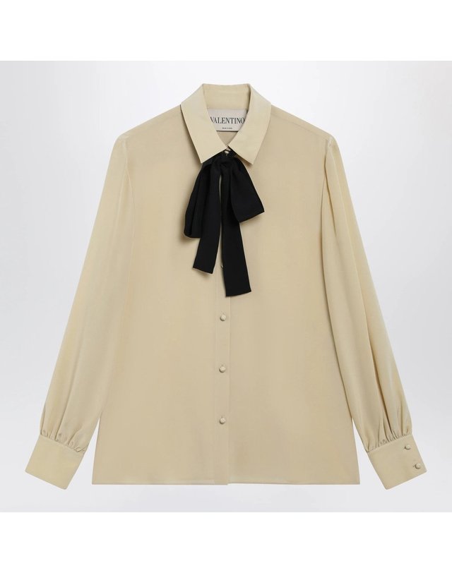 발렌티노 [해외직구] 26 F/W 발렌티노 라이트 베이지 실크 보우 셔츠 9B3AB8M521B-ZEP B0052192490 착용컷