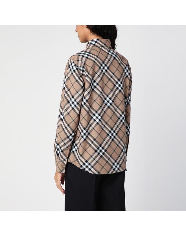 버버리 [해외직구] 24 F/W 버버리 체크 패턴 울 블렌드 셔츠 8093314158995-C1202 B0051852877 착용컷