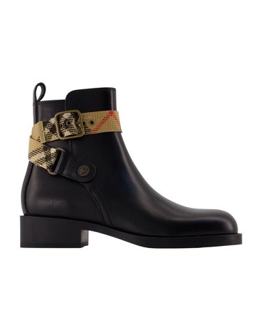 [해외직구] 26 F/W 버버리 LF HUNTLEY 25 앵클 부츠 BURBERRY 레더 블랙 8128778-A1189 B0732172321