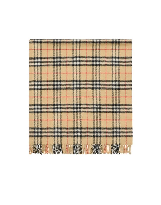 버버리 [해외직구] 버버리 CHECKERED 울 베이비 블랭킷 (KIDS 상품) 8117406B9368 B0302174831 착용컷